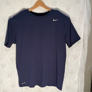 Men’s “The Nike Tee” T-shirt Size XXL